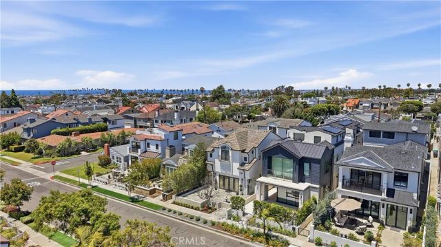 707 Larkspur Avenue, Corona Del Mar, CA 92625