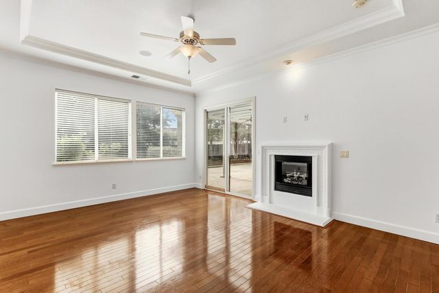 531 Hawkcrest Cir, Sacramento, CA 95835