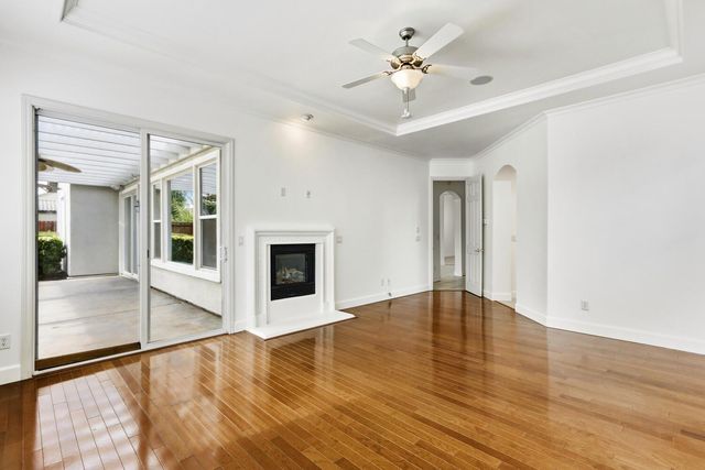 531 Hawkcrest Cir, Sacramento, CA 95835