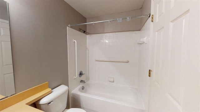 275 Briarcrest Drive Unit: 186, Ann Arbor, MI 48104