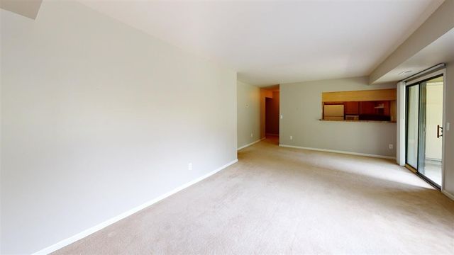 275 Briarcrest Drive Unit: 186, Ann Arbor, MI 48104