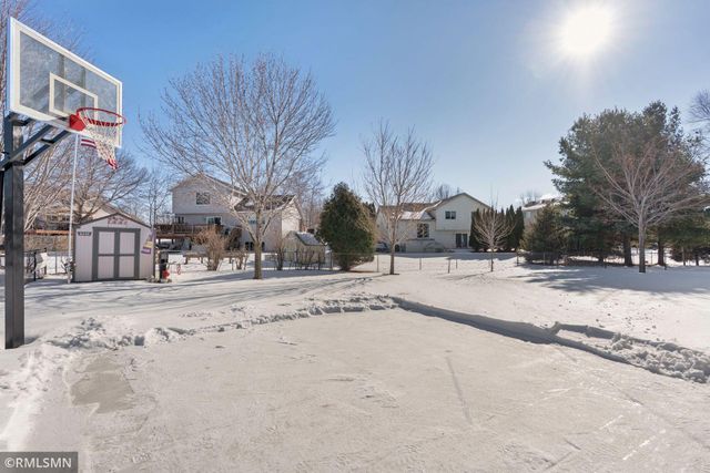 8238 Palmgren Avenue NE, Elk River, MN 55330