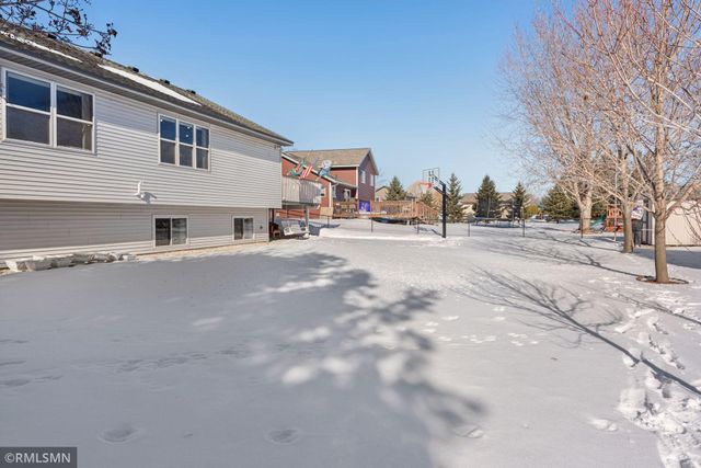 8238 Palmgren Avenue NE, Elk River, MN 55330