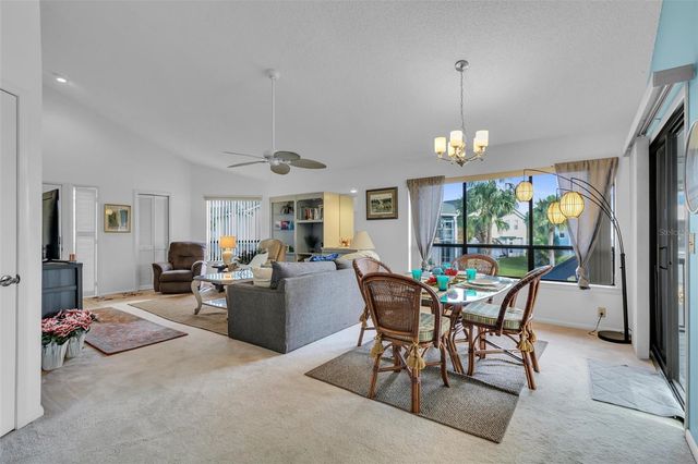 11961 W EDGEVIEW COURT 11961, Crystal River, FL 34429