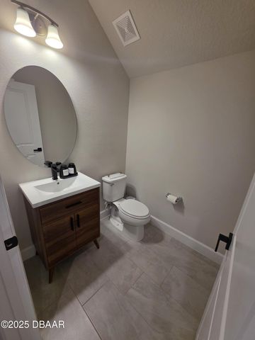 5943 Mount Zion Circle, Deland, FL 32724