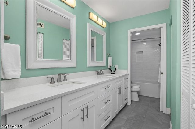 773 Wiggins Lake DR 2, Naples, FL 34110