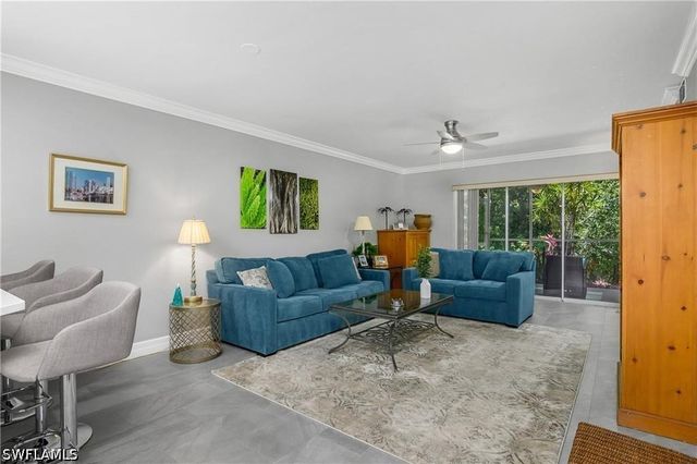 773 Wiggins Lake DR 2, Naples, FL 34110