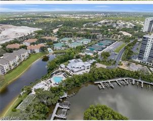 773 Wiggins Lake DR 2, Naples, FL 34110