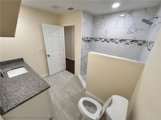 804 S 8th Avenue, Wauchula, FL 33873