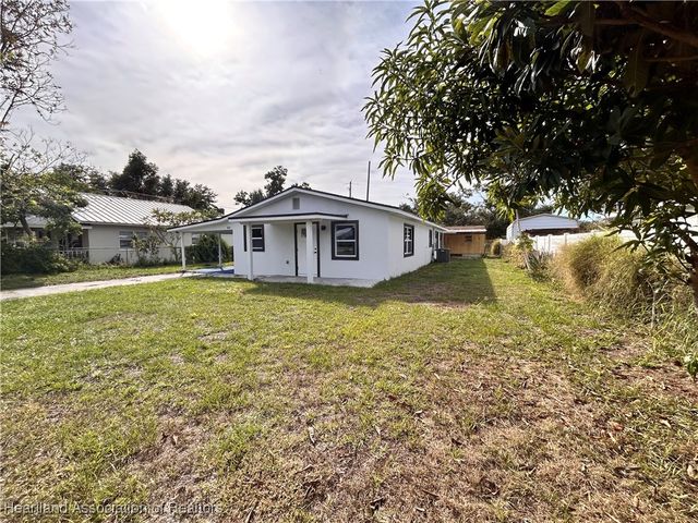 804 S 8th Avenue, Wauchula, FL 33873