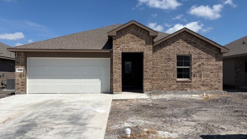 1318 Connie Scott Dr, Corpus Christi, TX 78415 — exterior