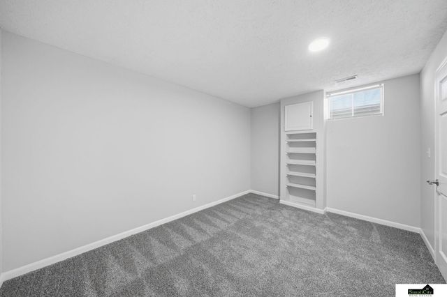 2500 Surrey Court, Lincoln, NE 68512