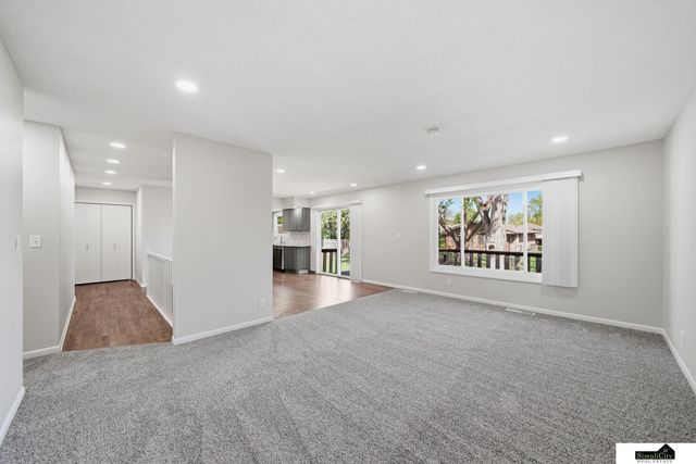 2500 Surrey Court, Lincoln, NE 68512