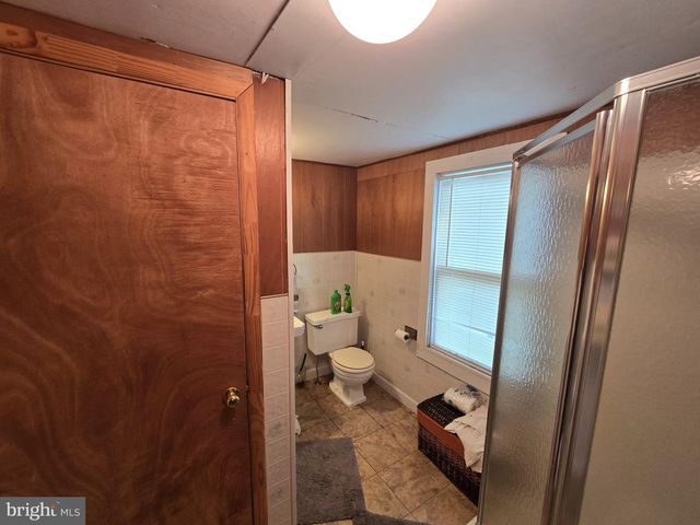 474 TEMPLE DR, Falling Waters, WV 25419