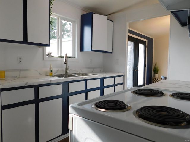 1082 S Old US HWY 31, Rochester, IN 46975