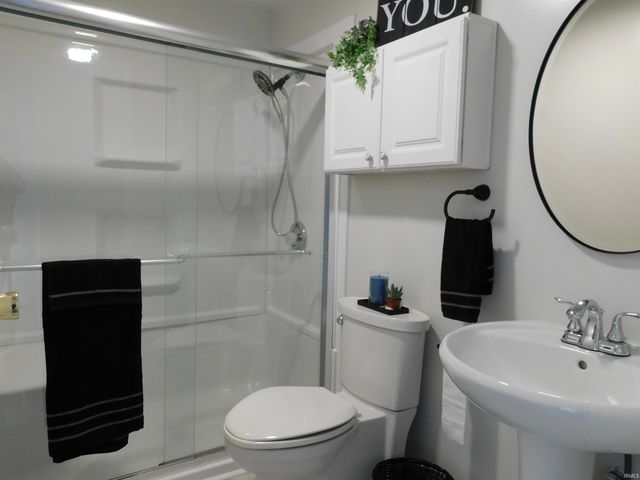 1082 S Old US HWY 31, Rochester, IN 46975