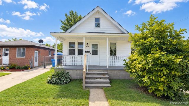8030 Chalmers Avenue, Warren, MI 48089