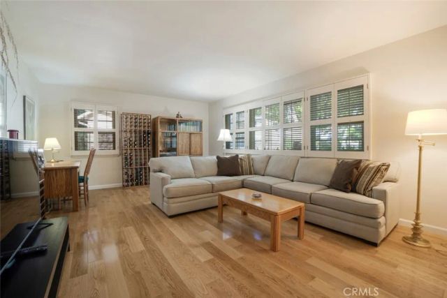 4635 Willalee Avenue, La Crescenta, CA 91214