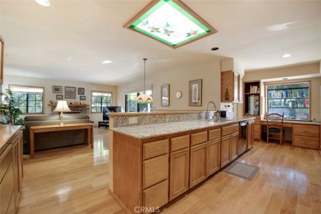 4635 Willalee Avenue, La Crescenta, CA 91214