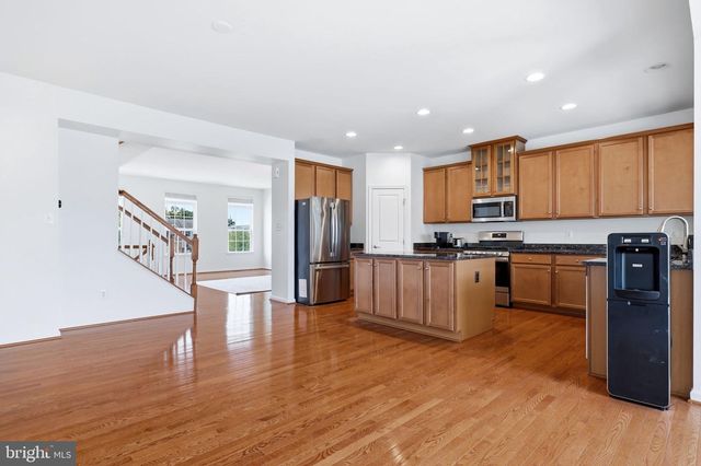 22920 LACEY OAK TER, Sterling, VA 20166