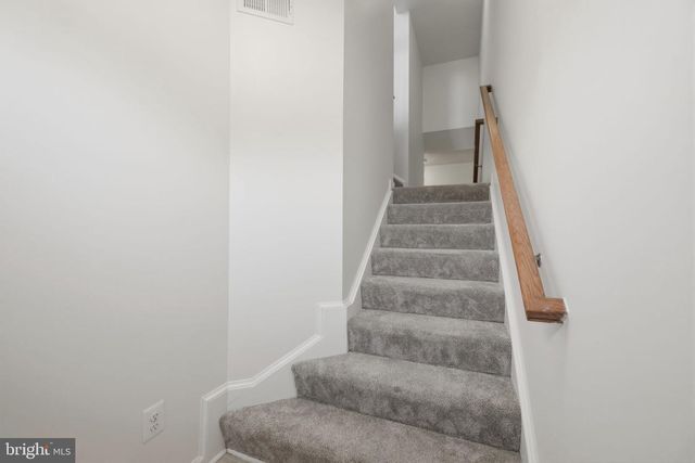 22920 LACEY OAK TER, Sterling, VA 20166