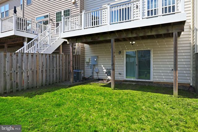 22920 LACEY OAK TER, Sterling, VA 20166