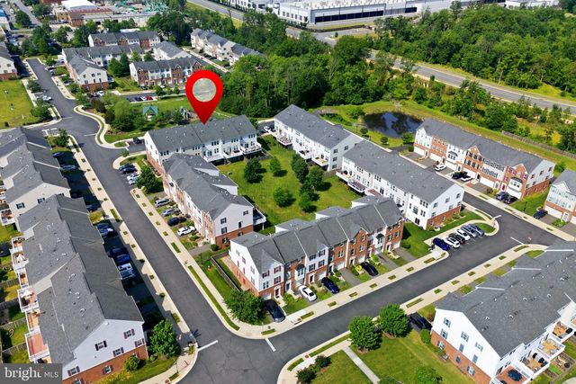 22920 LACEY OAK TER, Sterling, VA 20166