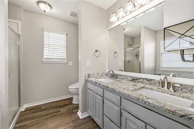 3901 SW Cherry Road, Bentonville, AR 72713