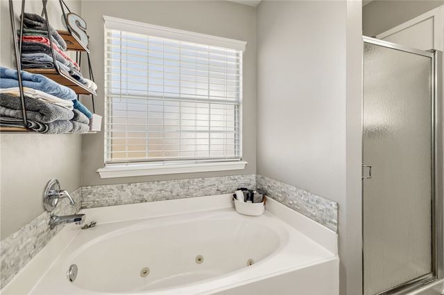 3901 SW Cherry Road, Bentonville, AR 72713