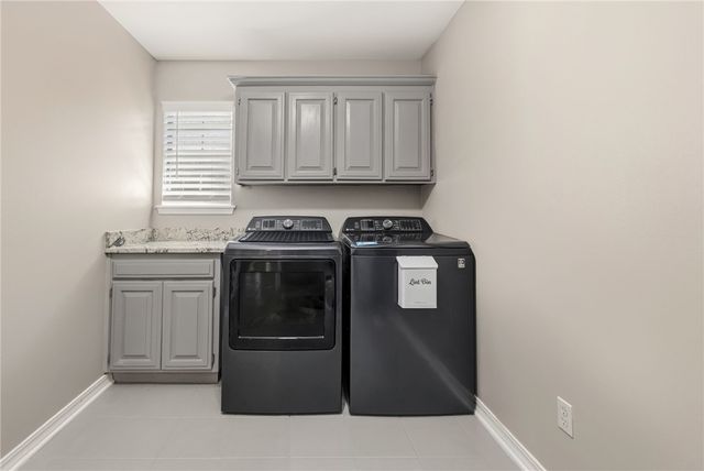 3901 SW Cherry Road, Bentonville, AR 72713