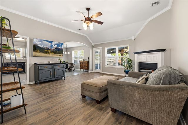 3901 SW Cherry Road, Bentonville, AR 72713