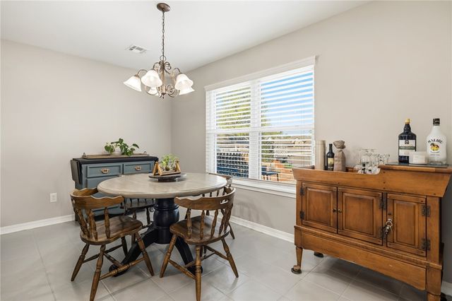 3901 SW Cherry Road, Bentonville, AR 72713