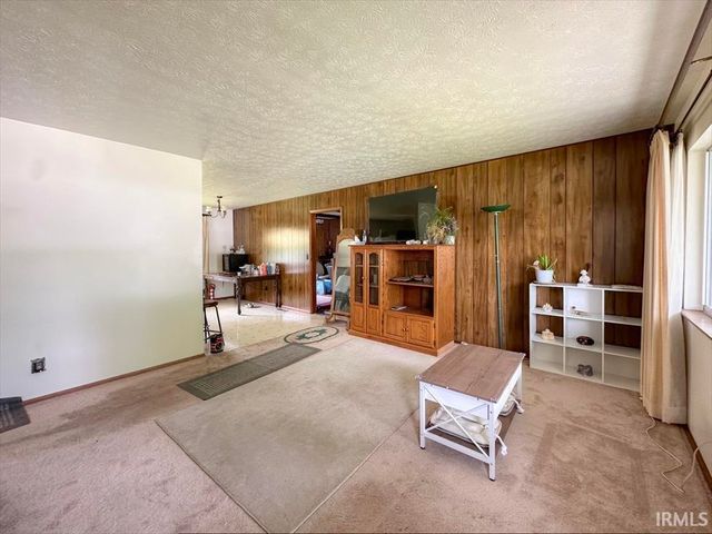 1917 NORTHVIEW Boulevard, Kokomo, IN 46901