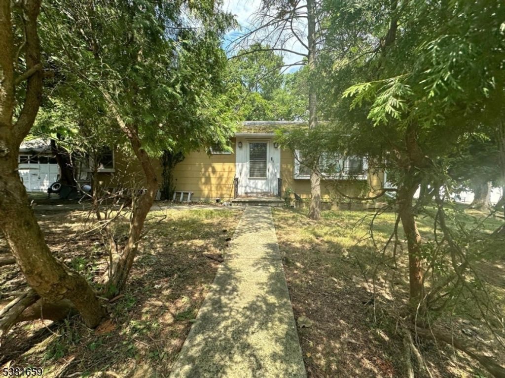 420 Bellwood Ave, Union Twp., NJ 08802