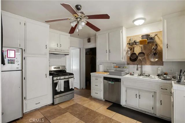 75 W Woodruff Avenue, Arcadia, CA 91007