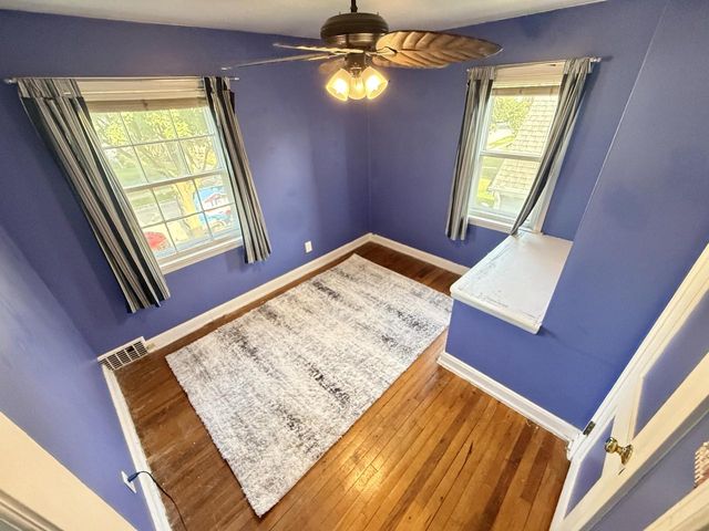 4009 S 5th STREET, Milwaukee, WI 53207
