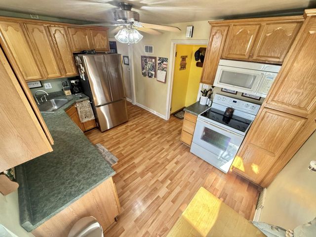 4009 S 5th STREET, Milwaukee, WI 53207