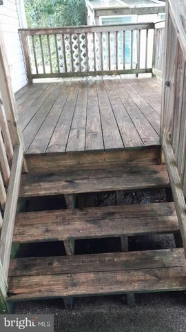 14 RED CLIFF VILLAGE LN, Upper Black Eddy, PA 18972