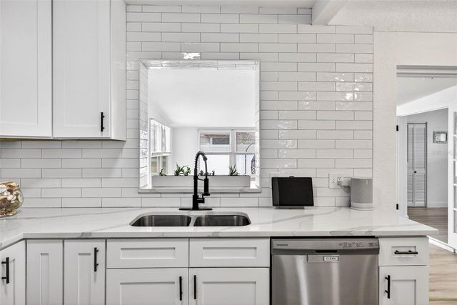 9836 52ND TERRACE N, St Petersburg, FL 33708