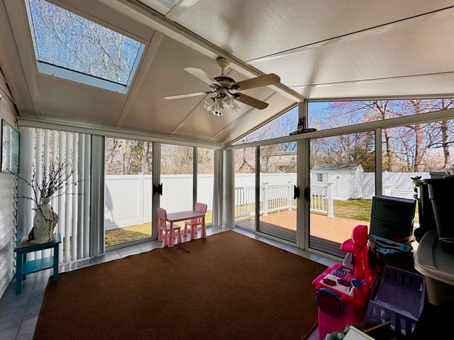 62 Edgemere Blvd, Shrewsbury, MA 01545