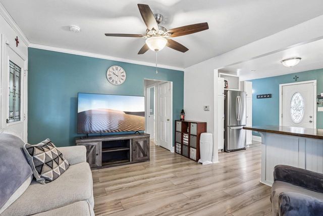 418 S 69th STREET, Milwaukee, WI 53214