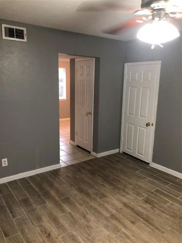 2724 Patricia Lane, Garland, TX 75041