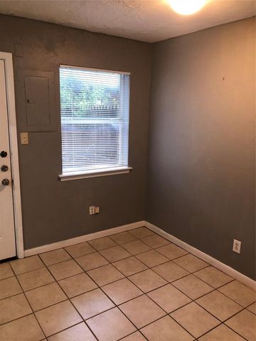 2724 Patricia Lane, Garland, TX 75041