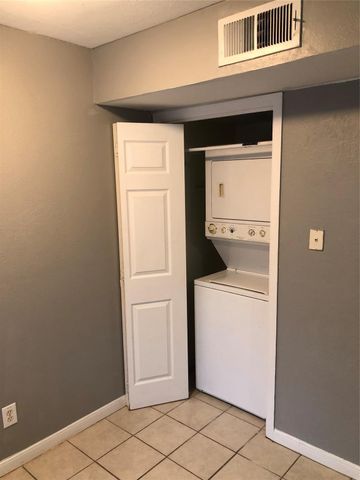 2724 Patricia Lane, Garland, TX 75041