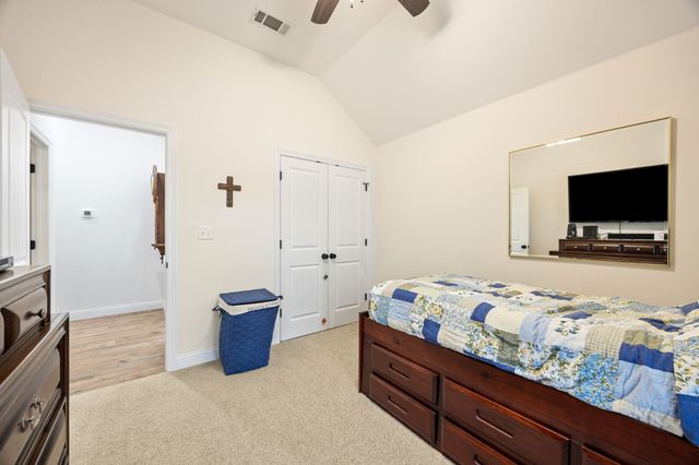 949 Avagail, Springtown, TX 76082