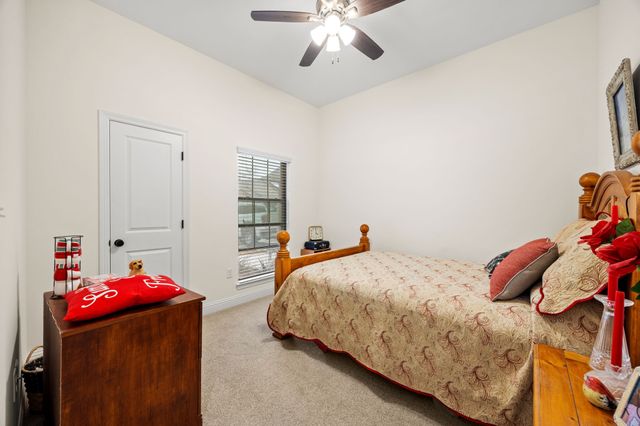 949 Avagail, Springtown, TX 76082