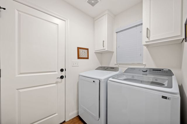949 Avagail, Springtown, TX 76082