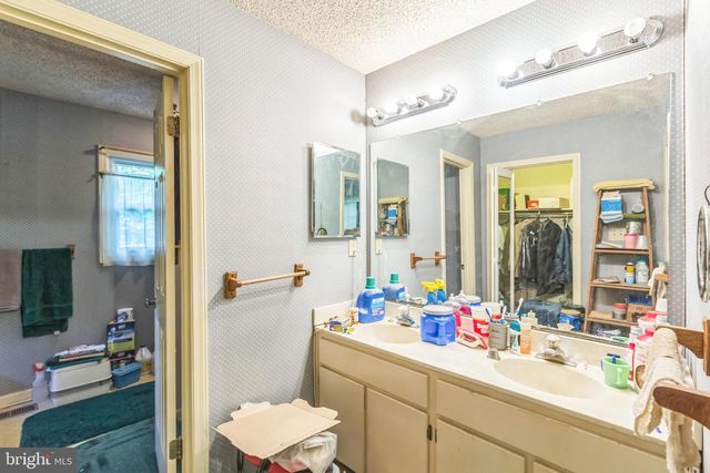 10482 ESQUIRE LN, King George, VA 22485