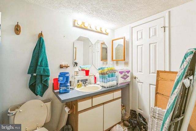 10482 ESQUIRE LN, King George, VA 22485