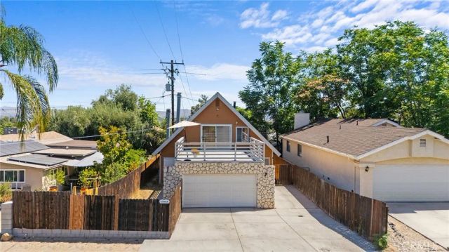17640 Brightman Avenue, Lake Elsinore, CA 92530